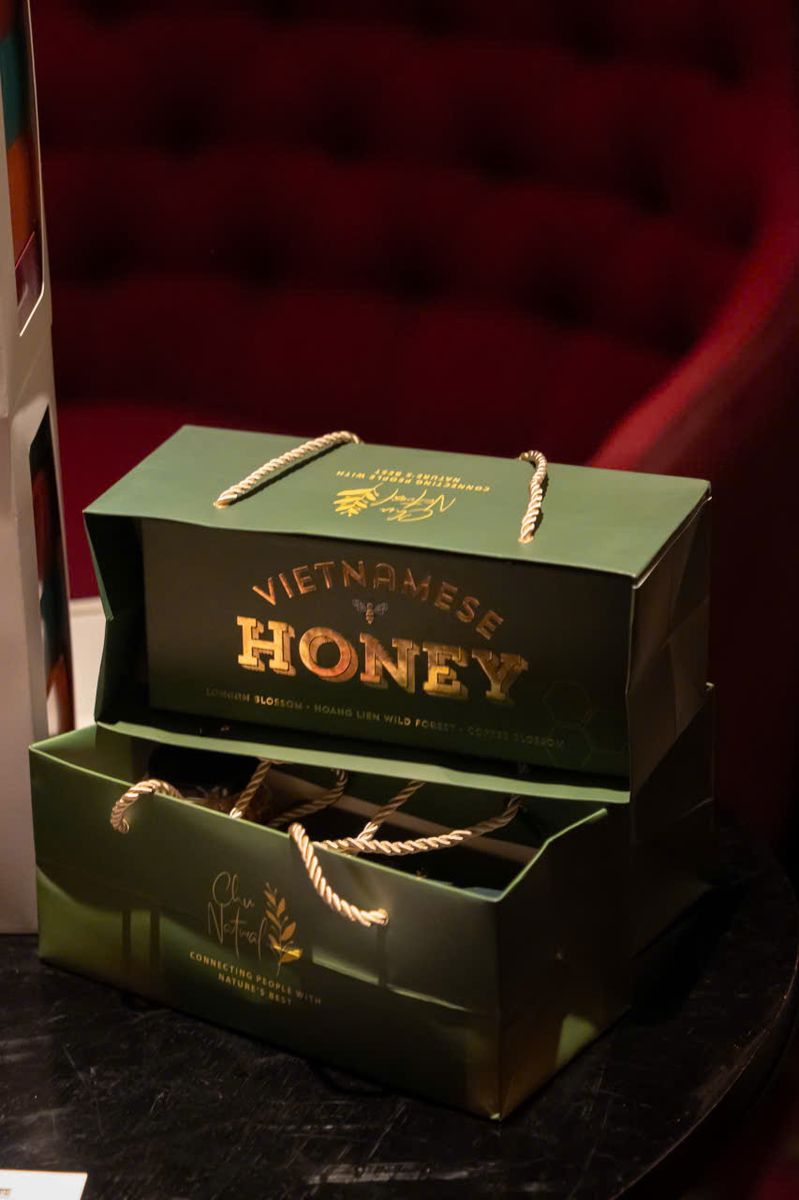 Best Vietnamese Souvenirs to Bring Home: A Traveler's Gift Guide